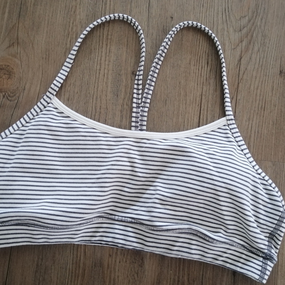 Lululemon Flow Y Bra IV